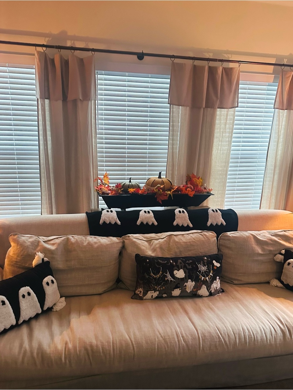 Rachel Zoe Black and White Ghost Decorative Throw Blanket - 50” x 70” - NWT